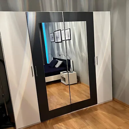 Modern In The Heart Of Comtemporary