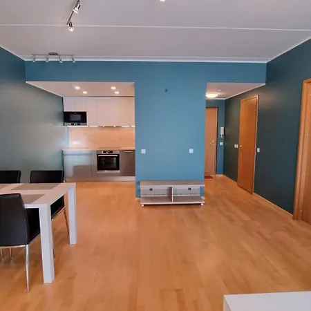 Apartamento Modern In The Heart Of Comtemporary Tallin